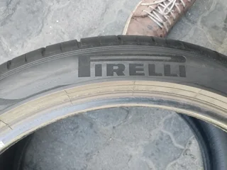 285/35/20 Pirelli pzero