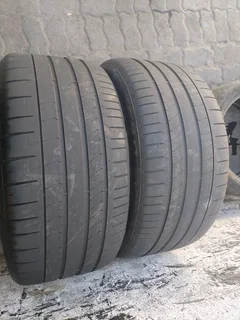 285/35/20 Pirelli pzero