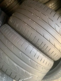 255/35/19 Bridgestone potenza runflat