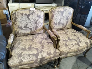 WE BUY OUT DECEASED ESTATES and STORAGE!!!