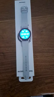 Green Samsung Galaxy A34 5G and included a Galaxy watch 4.Both items in good condition.(R1300)