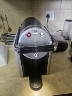 Nespresso Zenius Professional Coffee Machine – Executive-Grade Quality | R2500 | Birchleigh North ✨