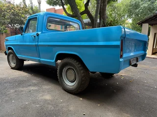1967 Ford F100