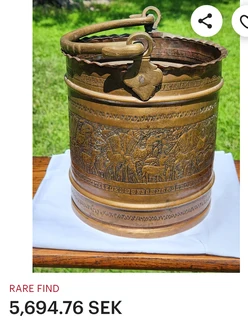 Antique 2kg large hand hammered and engraved copper bucket for sale