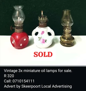 Vintage 3x miniature oil lamps for sale