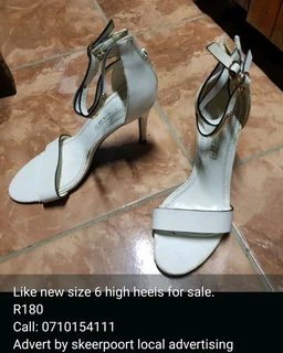 Size 6 LIKE NEW ladies shoes for sale