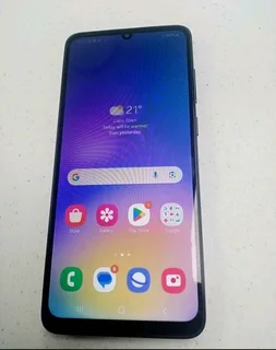 Samsung Galaxy A05Barely usedR1200I&#39;ve had it for 6 months, very good battrey life