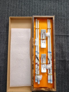Porcelain Chinese chopsticks brand new for sale R500