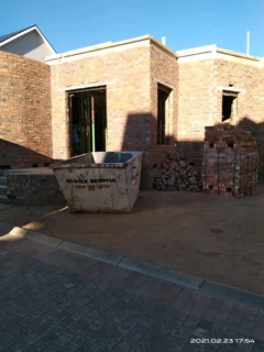 Experienced  Builder