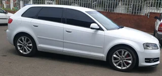 2012 Audi A3 1.8tfsi Stronic(7speed dsg automatic)