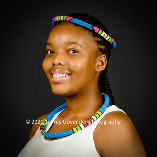 Photo-shoots-Single, Couple, Family and Surprise Proposal Photo-shoots at affordable prices