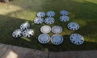 Wheelcaps and hub caps