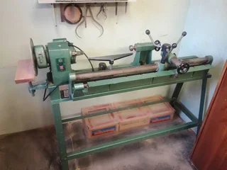 Delco GL 800 Woodturning copy lathe