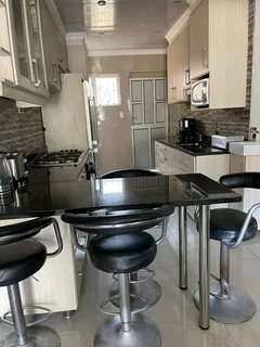 Holiday flat to hire Available December and january