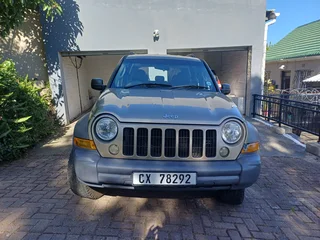 2005 Jeep Cherokee 3.7L SUV