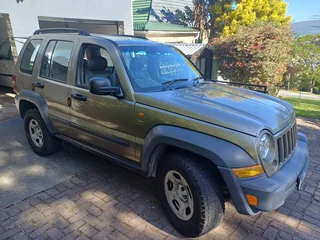 2005 Jeep Cherokee 3.7L SUV