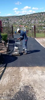 Tar driveways, parking&#39;s and more