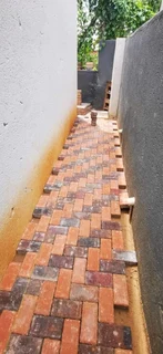 Paving driveways and parkings