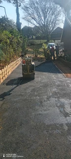 Smooth Tar driveways and Parking&#39;s