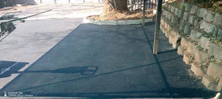 Smooth Tar ,driveways and Parkings