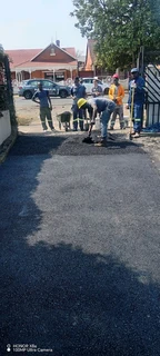 Smooth Tar driveways ,parkings and more