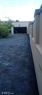 Smooth Tar driveways ,Parkings and Tennis courts