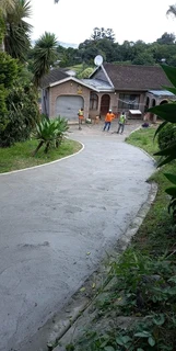 Concrete driveways and Parkings