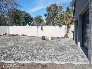 Tar driveways, parking&#39;s, resurfacing and more