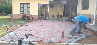 Tar, Paving, Concrete, Retaining wall and Carports