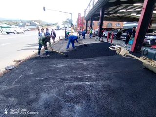 Tar Driveways, Patches, Resurfacing, Speed Humps, Estate Tarring, Company Parkings And More