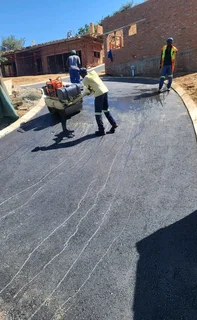 Tar driveways, parkings, Resurfacing, Speed humps, Patches and more