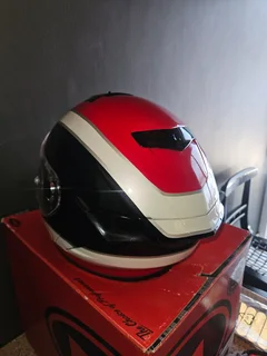 BELL MOTORCYCLE/BIKE HELMET