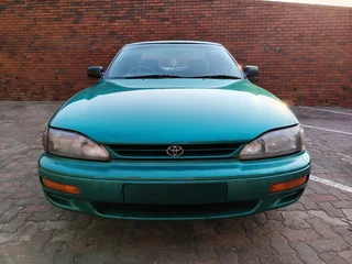 Toyota Camry 200i (MANUAL)