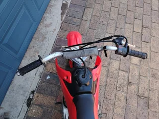 Honda CRF 50 SEMI AUTOMATIC