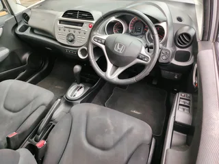 Honda Jazz 1.5i Ex AUTOMATIC
