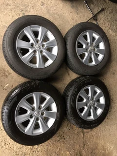15" Toyota Corolla Quest Wheels