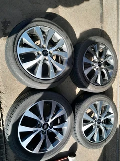 Original 16 inch HYUNDAI ACCENT WHEELS