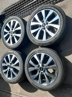 Original 16 inch HYUNDAI ACCENT WHEELS