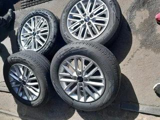 Original 15&#34; KIA RIO NEW SHAPE WHEELS