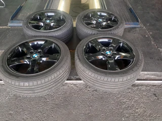 Original 17" BMW RIMS