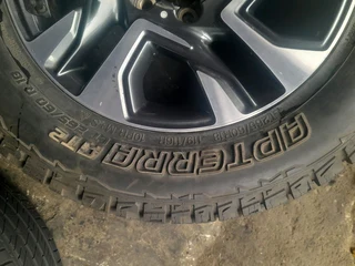 TOYOTA FORTUNA SPARE WHEEL