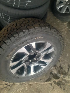 TOYOTA FORTUNA SPARE WHEEL