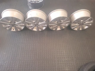 Original 16&#34; VW CADDY Rims