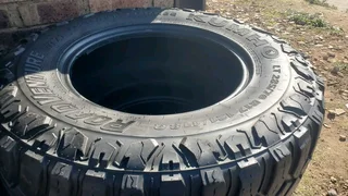 285/70R17 Rough Terrain KHUMO Tyres