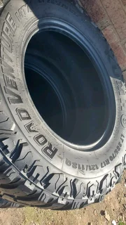 285/70R17 Rough Terrain KHUMO Tyres