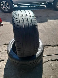 315/35R21 PIRELLI PZERO RUNFLAT TYRES