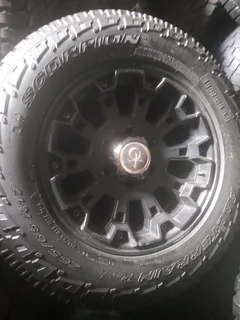 Clean 17&#34; BAKKIE WHEELS