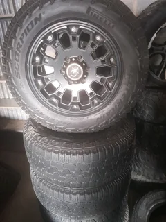 Clean 17&#34; BAKKIE WHEELS