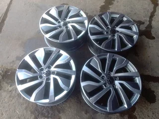 Original 18" VW T-CROSS Rims