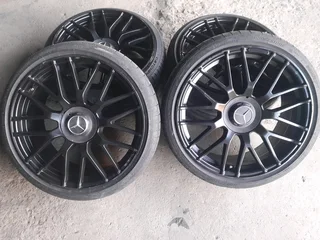 19" Narrow & Wide Mercedes Wheels